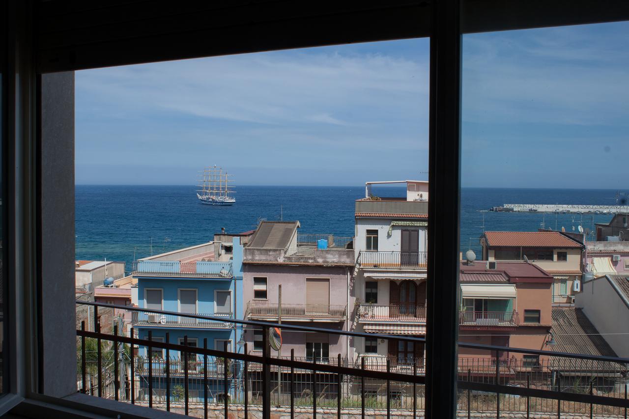 Bed & Breakfast Lighea Giardini Naxos Esterno foto