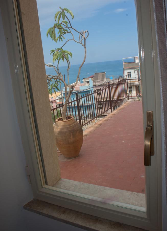 Bed & Breakfast Lighea Giardini Naxos Esterno foto